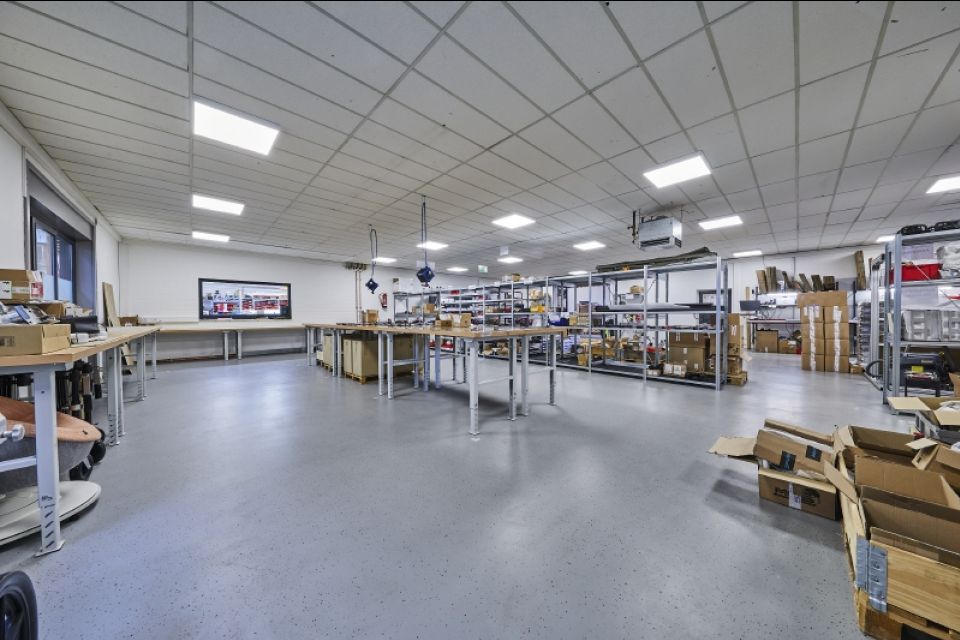 Montage großer Raum Bild 2