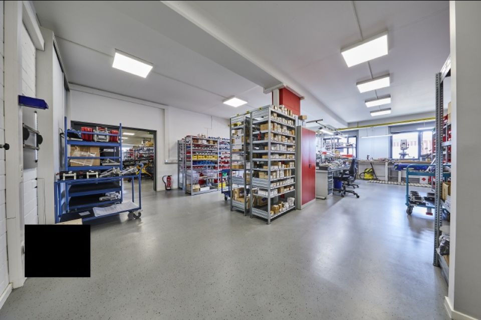 3 Blick aus Montage 2 ind Montage 1