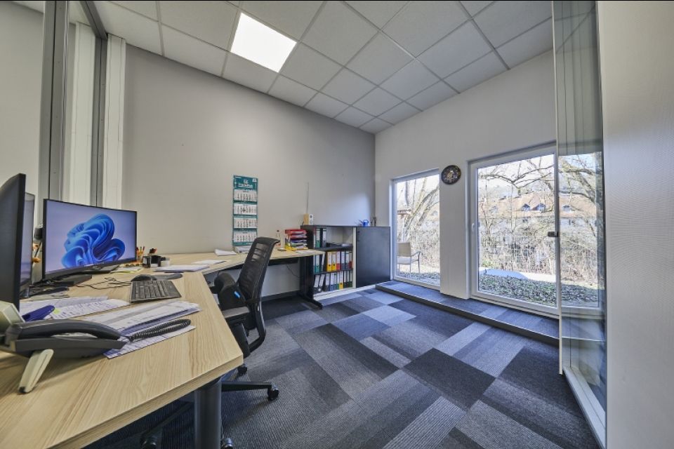 6 Büro Bild 5