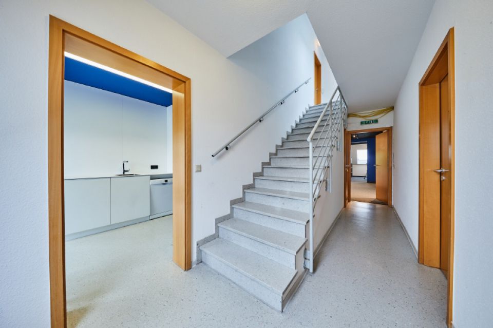 10 Aufgang Spitzboden