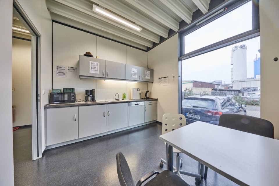 9 Büro Küche Aufenthaltsraum