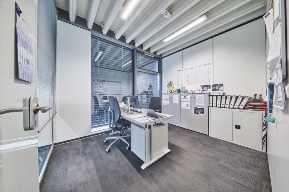 10 Büro innen 1 a